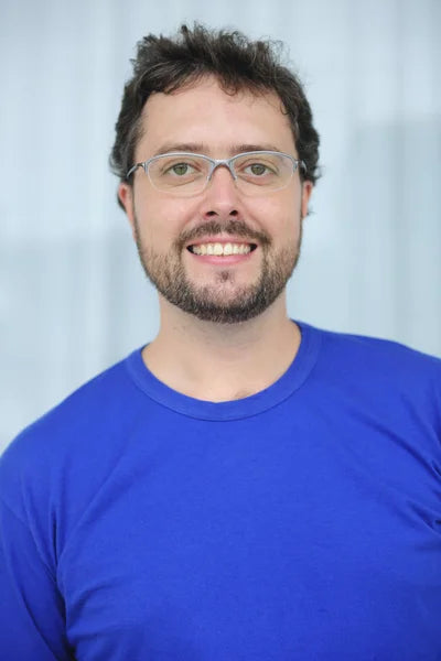 Miguel López